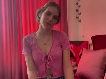 bumblebliss from Chaturbate