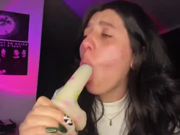 bunnyy09 — GOAL: Show braces very close [55 tokens remaining] I'm Backkkkk! #18 #deepthroat #saliva #braces #ahegao