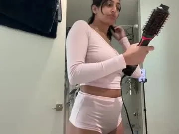 camiliakxoxo on Chaturbate