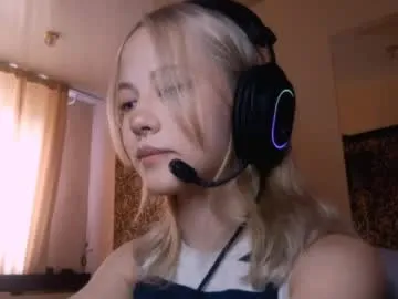 candyceisgrigg — Goal:show the color of my bra!<3 Heeey everyone, my name is Mia im new  here, ome in and let's get to know each other #shy #18 #new #asian #skinny [108 tokens remaining]