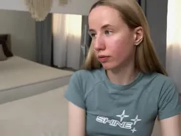 cassie_kelman — GOAL: Body tour [83 tokens remaining]  #anal #daddysgirl #smalltits #blonde #squirt