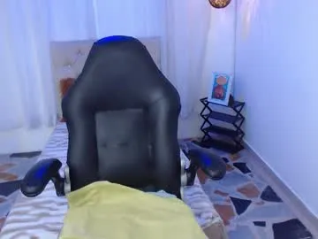 charlottetaylor_ — GOAL: Oil massage boobs & rub nipples [66 tokens remaining] Welcome guys! Lets have fun LUSH ON  Send patterns 77-88-99-121 #milf #bigass #redhead #feet #glasses