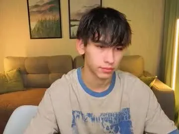 chem1ko — Cum in secret show [1890 tokens left] #muscle #hairy #uncut #bigcock #young