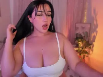 cherries_and_wine_ on Chaturbate