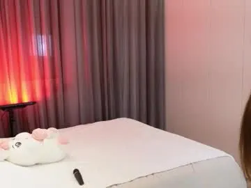 chloespark — GOAL: show legs <3 [44 tokens remaining] Welcome to my room! #18 #bigboobs #lovense #teen #bigass