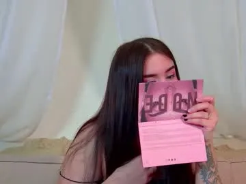 christinamilton — Cum for me #lush #cfnm #c2c #bigass #bigbrain - Goal: Make Me Happy! [2901 tokens left] #lovense