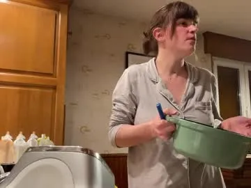 claire_moulin from Chaturbate