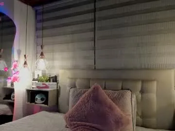 cristal__hot_1 — make me horny fav patterns 18-25-100-600 #latina #squirt #anal #bigboobs  #blowjob