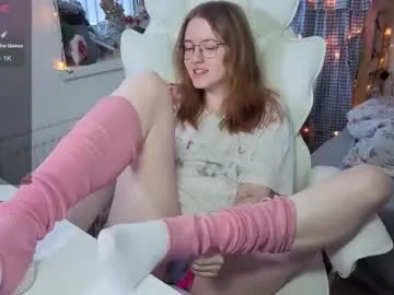 cutiepiealice — can u make me cum loud? #new #shy #tattoo #glasses #bigass -- Current Goal: boobs at 250 tokens -- Next Goal: doggie