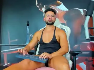 dantecross_ — GOAL: Show hard dick [45 tokens remaining] Let me put my big, hard cock in your mouth #new #muscle #master #latino #shave