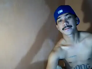 dave_cummers on Chaturbate