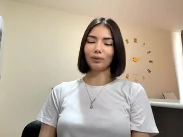 deandemarino — Hey im Marino and im #new! goal: make my cheeks red )  #18 #cute #shy #asian  [33 tokens remaining]