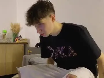 Chaturbate drinklinov is Freechat drinklinov — #20 #twink #young #uncut #bigdick