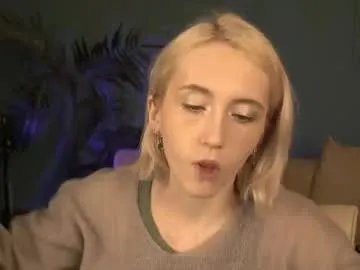 elen__moore — hey! im bored and horny(( goal: SHOW MY SUCKING SKILLS #joi #cei #shy #skinny #blonde [113 tokens remaining]