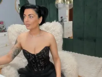 elisabaxter on Chaturbate