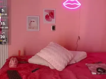 emilycollins__ — GOAL: 1 finger in the ass * 3min [84 tokens remaining]   Hi, I'm Emily. Let's go to a premium private chat and I'll give you control. My Lush    #bigcock   #trans  #cum #anal  #bigass    