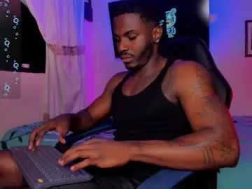 ethan_travis0 — show cum in public #bbc #ebony #bigass #monstercock #muscle [995 tokens remaining]