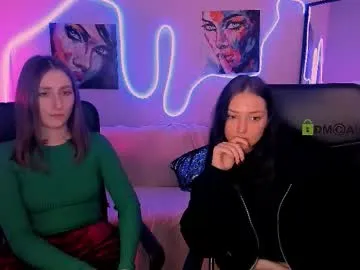 eva_smiith_ — GOAL: flash ass [217 tokens remaining] Welcome to my room! #smoke #blonde #lovense #mistress #pussy