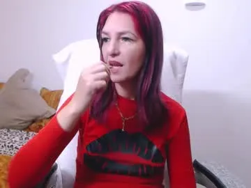 evadesireone — TODAY IM NATURAL NO MAKEUP IF YOU LIKE ME SHOW ME! I might seem shy, but you didn't see me breaking walls with my moans #milf #smoker #mature #naturalbody #shaved #