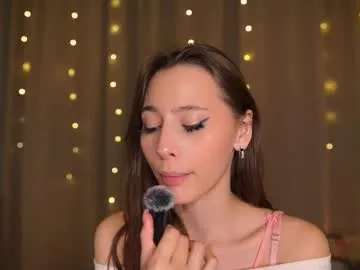 falinecrosthwaite on Chaturbate