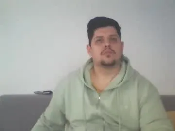 famousboy1 — MASTER....worship me, and observe every part of me #cashmaster #master #feet #findom #bigdick [200 tokens remaining]