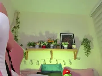 fernandadiaz05 on Chaturbate