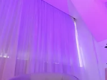 foxy200__ on Chaturbate