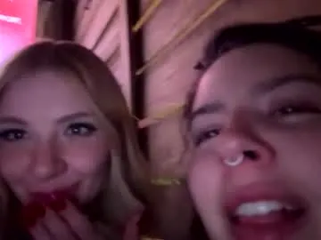 frenchava from Chaturbate