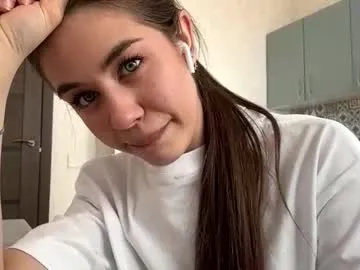 geniegrimmett — GOAL: change into a corset)) [211 tokens remaining] Welcome to my room! #bigboobs #shy #teen #18 #new