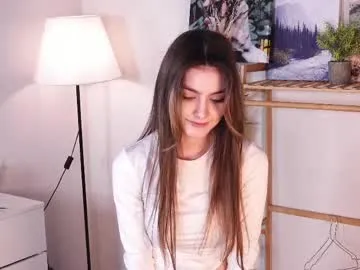 georgiannahearn — Goal: Lift up my hoodie and show belly! | Hello, my name is May! #new #shy #18 #teen #skinny [65 tokens remaining]