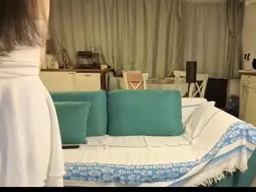 girlfrend10 on Chaturbate