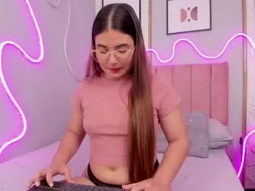 hailystone — GOAL: spank my big ass [88 tokens remaining] Im a little shy but today im full of energy!! #bigass #shy #teen #petite #daddy