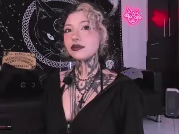 hazellwitch — oil time c: [426 tokens left] Im back  :p #goth #saliva #feet #ahegao #squirt