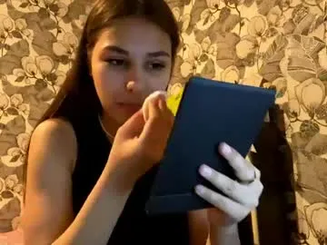hildarudd — Hey i Ariel ntmu^^ lets fun  Goal - send kiss   #new #shy #young  #18 #petite [147 tokens remaining]