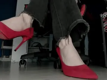 holy_mistresss — GOAL: i love u Mistress S [17 tokens remaining] Welcome to my room puppy #feet #blonde #mistress #strapon #heels