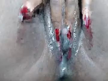 ilovewhitecocksalot on Chaturbate