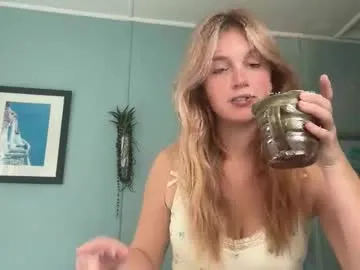isabellesings from Chaturbate