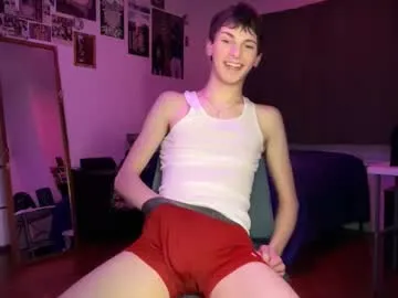its_rowan — Come play with me! - Goal: Wear Jockstrap: 5 mins [500 tokens left] #young #bigcock #twink #new #cum