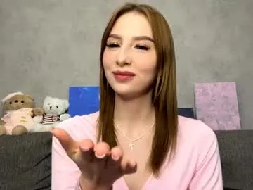 jacindagica — Goal: show my shoulder  * Hey, my name is i.  I am #18 #shy #small #new #young Which will you choose: watching the stream in silence  or chatting away in the chat ? [46 tokens remaining]