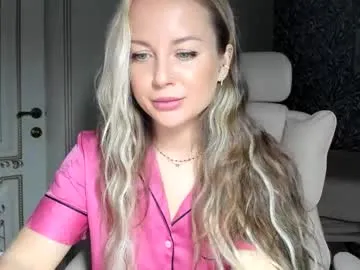 jennifer838 — goal my cum    GOAL NAKED ! who can guess what color(15tip( my panties are wearing right now.       #natural #bigass #heels [4958 tokens remaining]