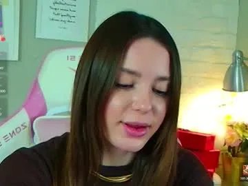 julliross on Chaturbate