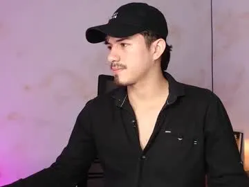 justin_spencer — Goal: oil body + massage balls + 10 spank #Muscle #dirtytalk #18 #bigcock #hairy - Next Goal: Big cum