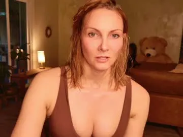 kaileeshy on Chaturbate