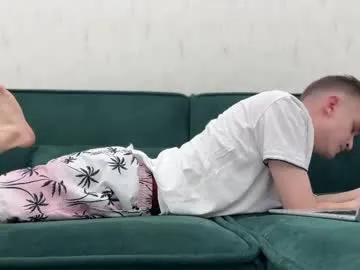 kalera_bae — GOAL: Flash cock [444 tokens remaining] Welcome to my room! #new #shy #18 #cum  #hairy