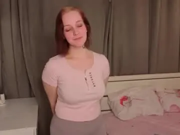 karissahintze — GOAL - squezee my boobs under apron Hi, I'm Lora! #teen #new #18 #lovense #bigass [0 tokens remaining]