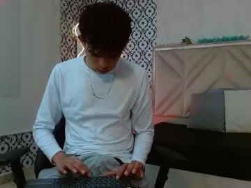 keahi_tay — GOAL: control lush for 30seg [26 tokens remaining] Hi guys make me cum with your tips ... if you love me tip me 5  55  555  5555 #bigcock #femboy #twink #cum #young