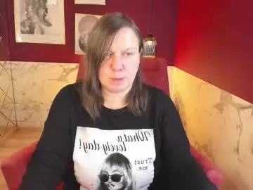 kellysuper on Chaturbate