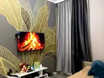 kitostrum — GOAL: Squeeze my breasts [0 tokens remaining] Welcome to my room! #new #shy #18 #bigass #tease