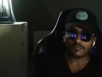 kungfukennyxx — #BBC  #young #bigcock #cum #XOLife ;) Kungfukennyxx's room