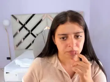 kylie_reyes on Chaturbate